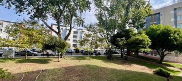 Apartamento de 2 dormitorios en Oeiras, Portugal No. 347158 3