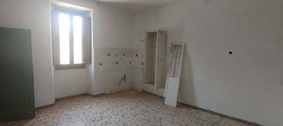 6 rooms House in Sansepolcro, Italy No. 276301 2