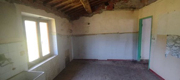 6 rooms House in Sansepolcro, Italy No. 276301 8