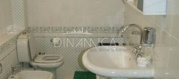 7 rooms House in Quarrata, Italy No. 224629 10