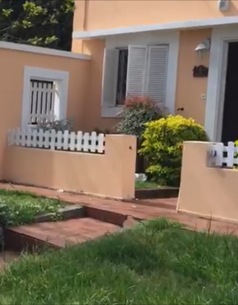 2 bedrooms House in Mar del Plata, Argentina No. 65578