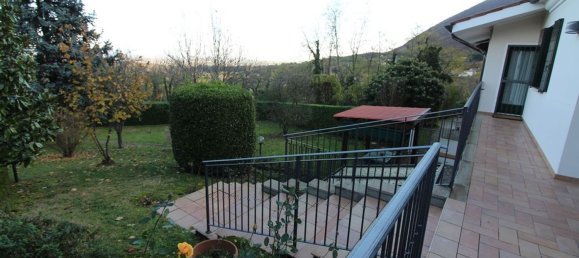 4 rooms House in Rovolon, Italy No. 60469 24