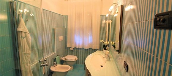 4 rooms House in Rovolon, Italy No. 60469 16