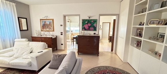 4 rooms House in Rovolon, Italy No. 60469 2