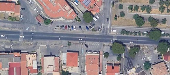 3 bedrooms Apartment in Rome, Italy No. 335763 3