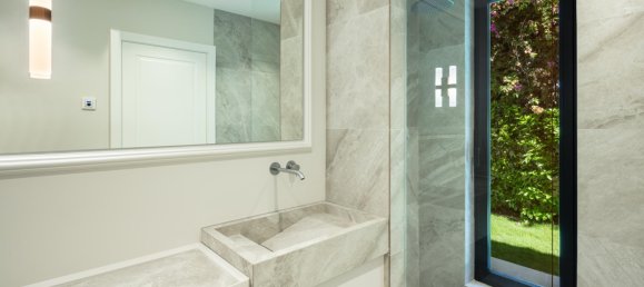 5 chambres Villa à Marbella, Spain No. 69839 28