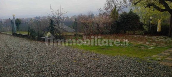 5غرفة عقار تجاري في Biella, Italy رقم 47156 30