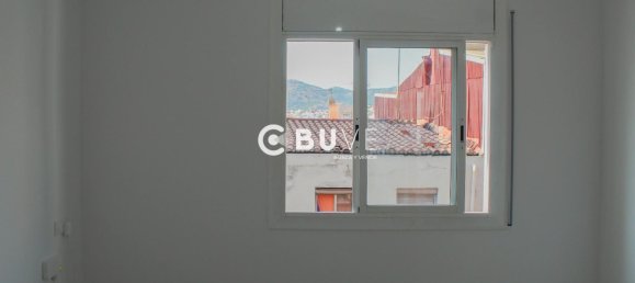 Квартира с 3 спальнями в Санта-Колома-де-Граменет, Испания № 153040 12