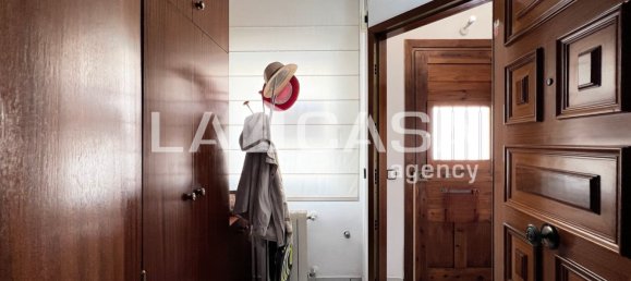 Дом с 3 спальнями в Бадалона, Испания № 22071 15