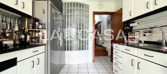 Дом с 3 спальнями в Бадалона, Испания № 22071 7