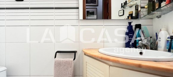 Дом с 3 спальнями в Бадалона, Испания № 22071 36