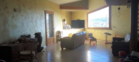 Villa de 9 habitaciónes en Ripi, Italy No. 200802 8