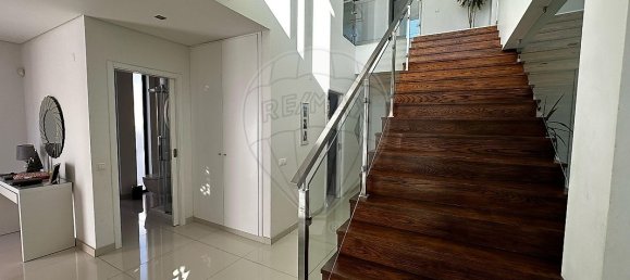 4 bedrooms House in Montenegro, Portugal No. 27290 2