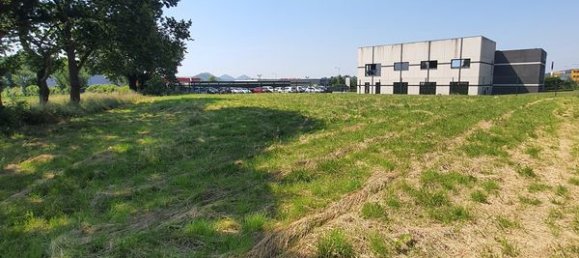 1628m² Land in Hesdigneul-les-Bethune, France No. 271950 3