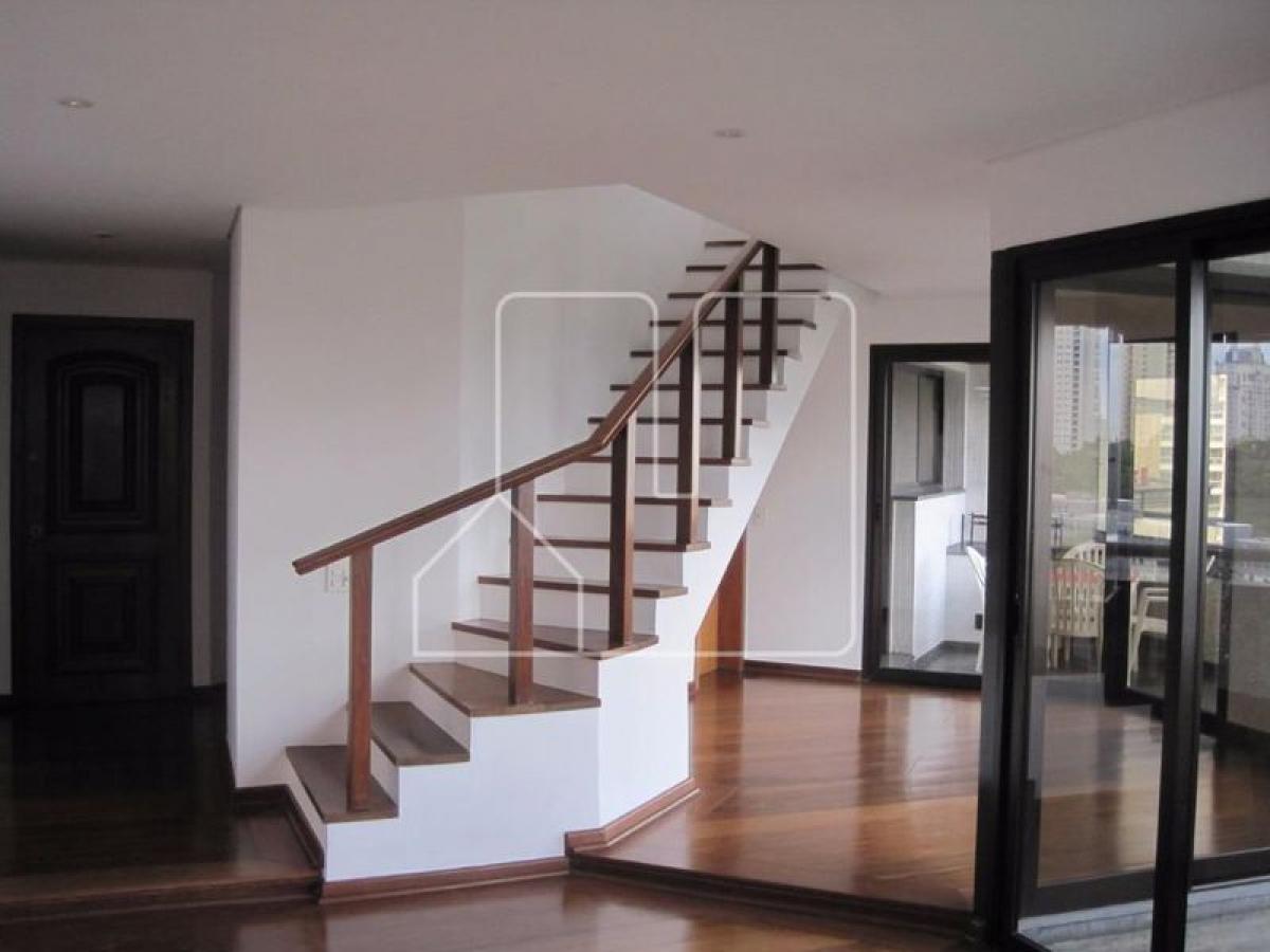 4 bedrooms House in Sao Paulo, Brazil No. 586935