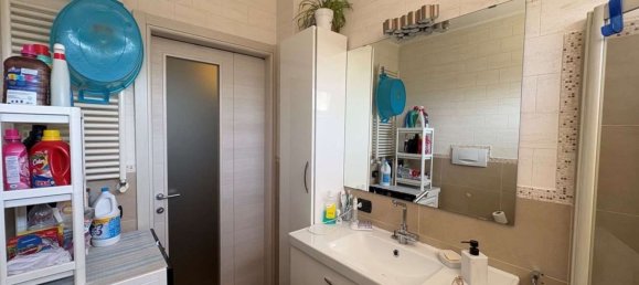 Apartamento de 7 dormitorios en Varese, Italy No. 361241 8