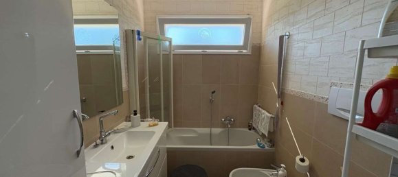 Apartamento de 7 dormitorios en Varese, Italy No. 361241 9