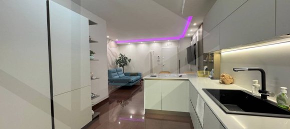 4 rooms Apartment in Barletta, Italy No. 23161 6