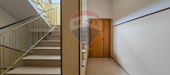 2 bedrooms Apartment in Pescara, Italy No. 56771 2
