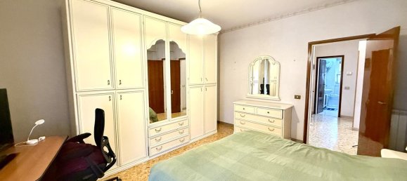 Квартира с 2 комнатами в Рим, Италия № 189442 14