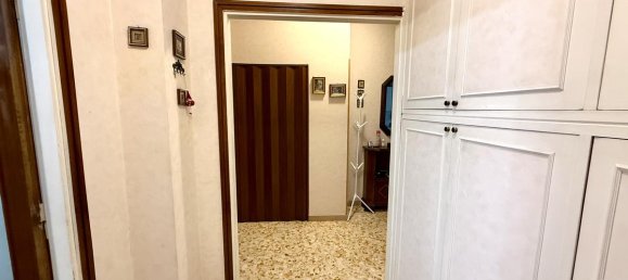 Квартира с 2 комнатами в Рим, Италия № 189442 30