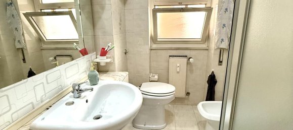 Квартира с 2 комнатами в Рим, Италия № 189442 34