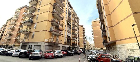 Квартира с 2 комнатами в Рим, Италия № 189442 44