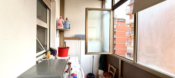 Квартира с 2 комнатами в Рим, Италия № 189442 8