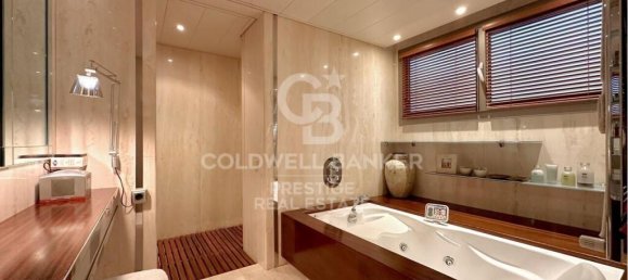 5 bedrooms Apartment in Barcelona, Spain No. 77909 8