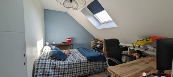 Casa de 3 dormitorios en Chalette-sur-Loing, France No. 59611 8