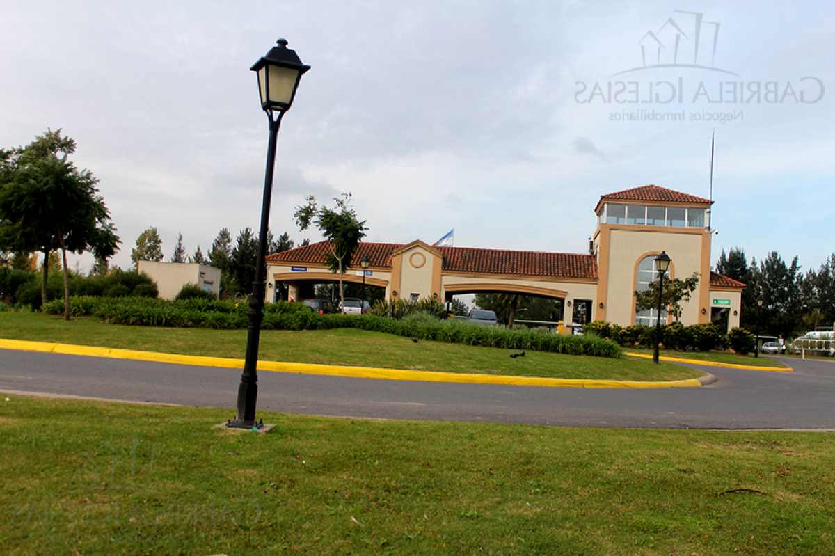  Land in Tigre, Argentina No. 117992