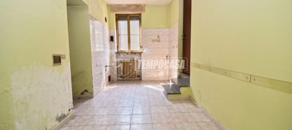 Дом с 7 комнатами в Барбания, Италия № 123930 9