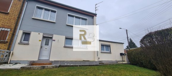 4 bedrooms House in Bully-les-Mines, France No. 77311 7