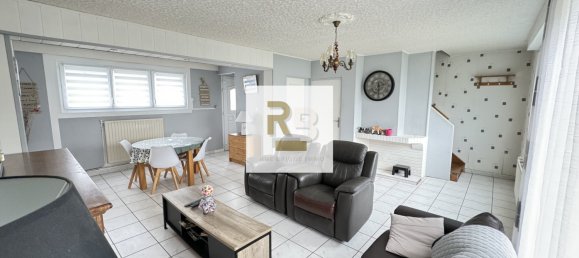 4 bedrooms House in Bully-les-Mines, France No. 77311 2