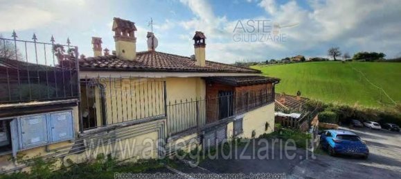 11غرفة منزل في Guidonia Montecelio, Italy رقم 101774 29