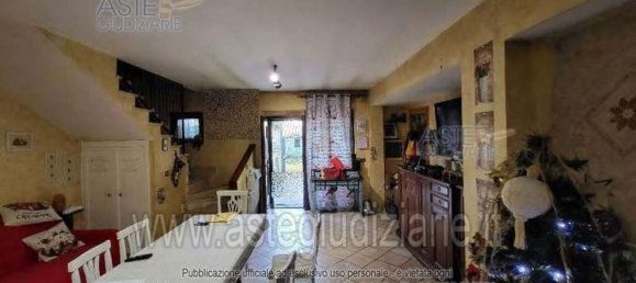 11غرفة منزل في Guidonia Montecelio, Italy رقم 101774 53