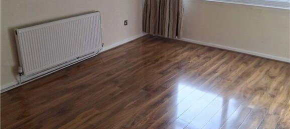 2 Schlafzimmer Wohnung in Croydon, United Kingdom, Nr. 8167 2