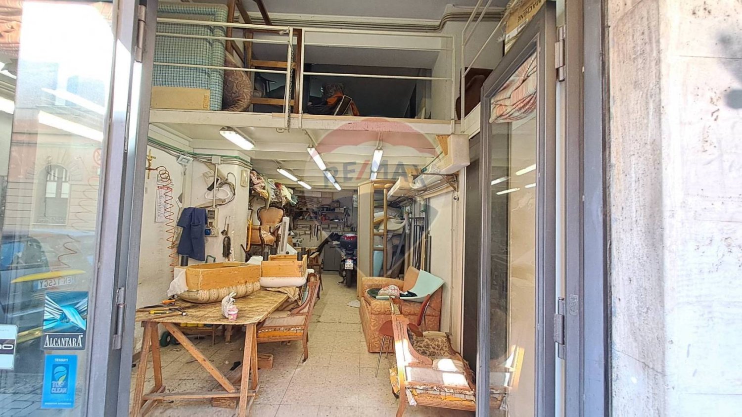 Imóvel comercial de 4 divisões em Catania, Italy N.º 52928