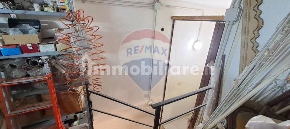 Imóvel comercial de 4 divisões em Catania, Italy N.º 52928 15