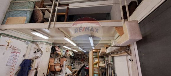 Imóvel comercial de 4 divisões em Catania, Italy N.º 52928 20