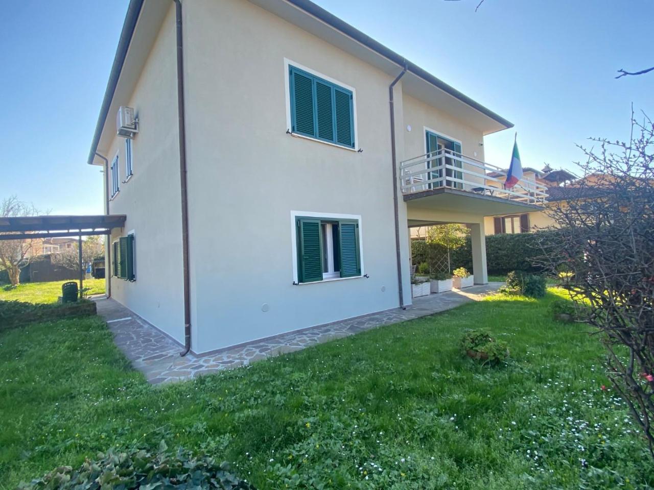 9 rooms Villa in San Giuliano Terme, Italy No. 171506