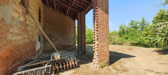 8 rooms House in Quargnento, Italy No. 298026 12