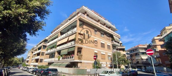 4 rooms Apartment in Rome, Italy No. 297151 5