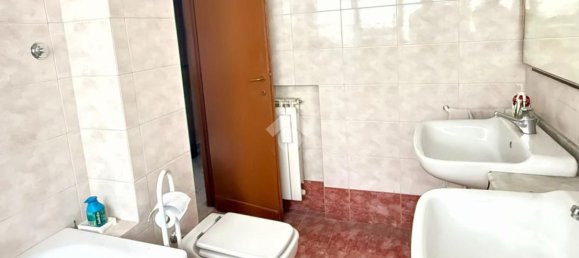 5 bedrooms Apartment in Rome, Italy No. 318806 14