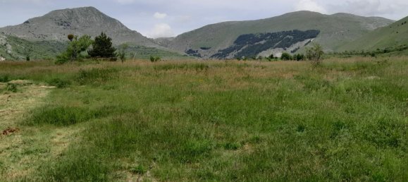 Terreno en Aielli, Italy 1200 m² No. 253916 2