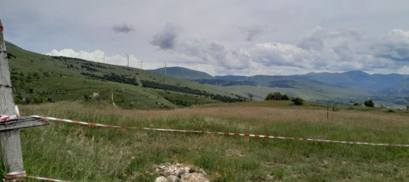 Terreno en Aielli, Italy 1200 m² No. 253916 4