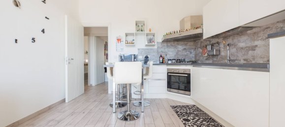 2 rooms Apartment in Genoa, Italy No. 257418 11