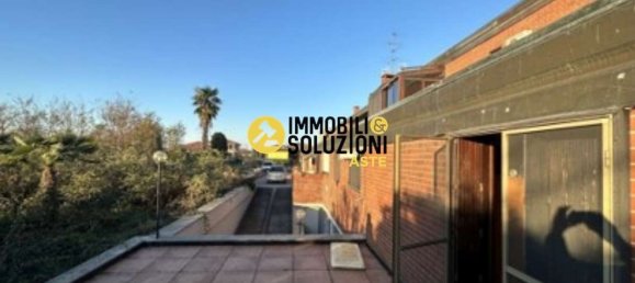 5 rooms Apartment in Asigliano Vercellese, Italy No. 51274 24