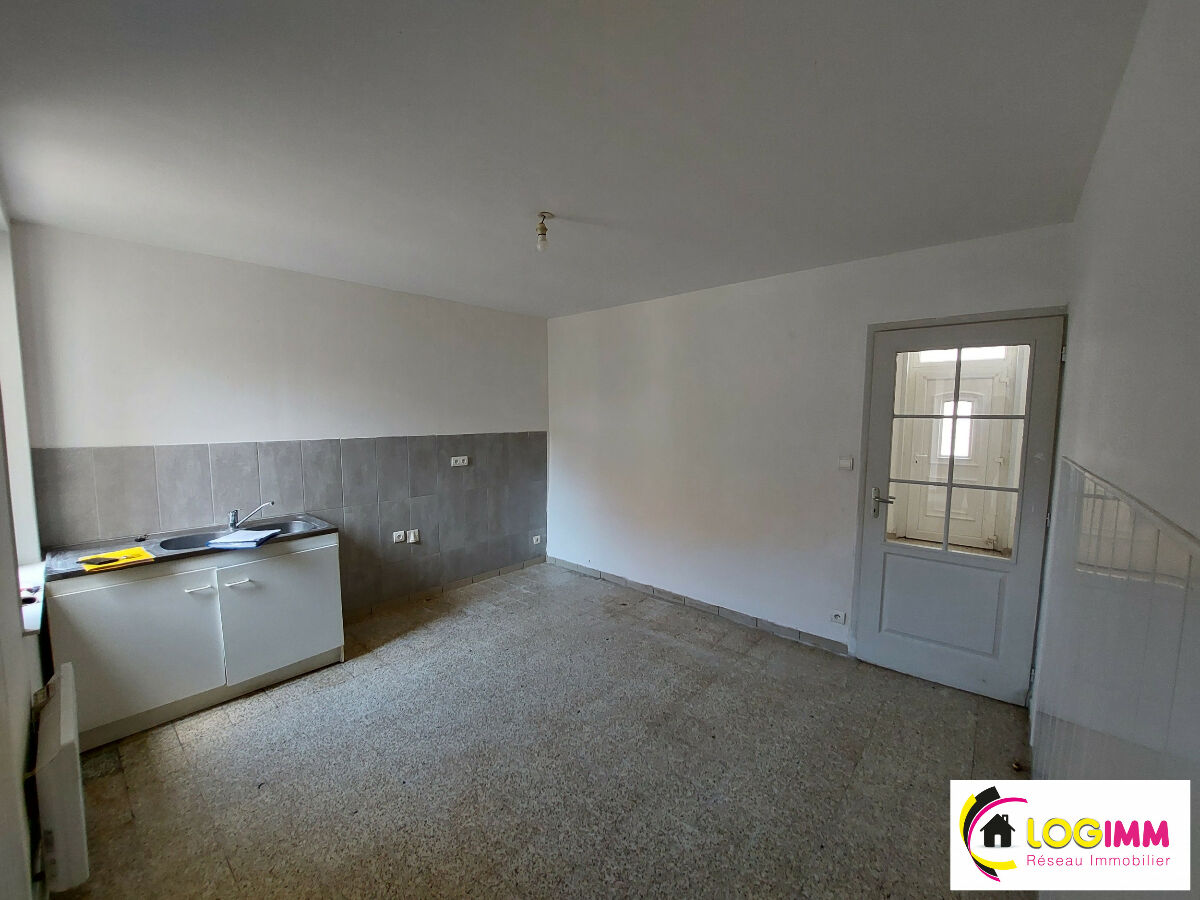 2 bedrooms House in Saint-Amand-les-Eaux, France No. 78352