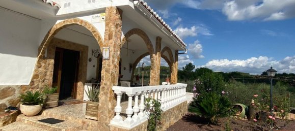 3 bedrooms House in Algimia d'Alfara, Spain No. 283602 5